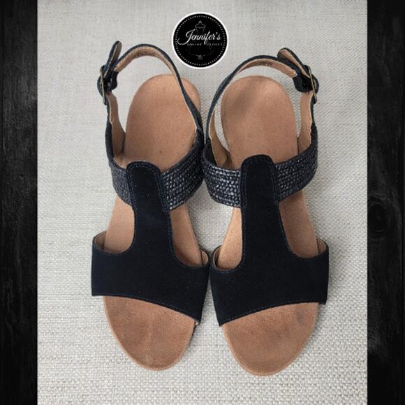 Vionic Women's Black Suede Wedge Sandals Size 7 - Picture 4 of 16